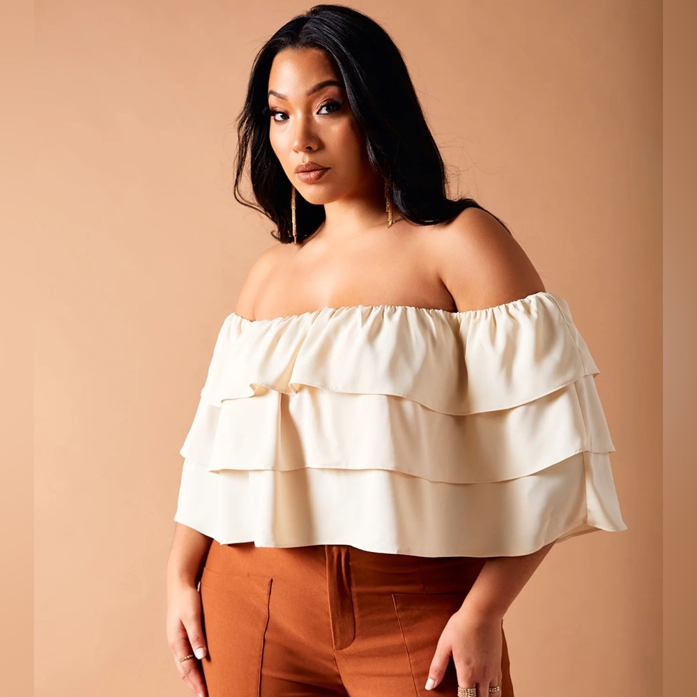 Rebdolls Cream Off-Shoulder Tiered Crop Top